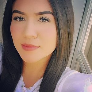 Meet your Posher, Alejandra